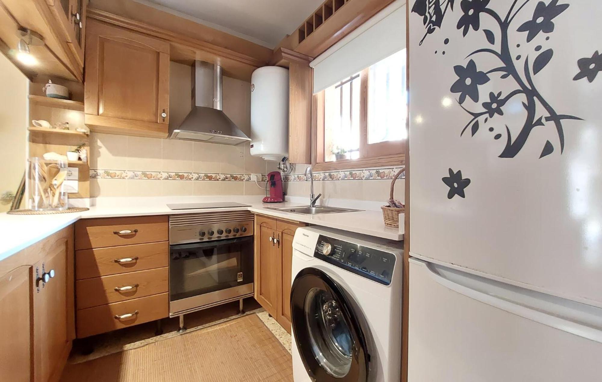 Stunning Home In Benicasim With Kitchen ベニカシム エクステリア 写真